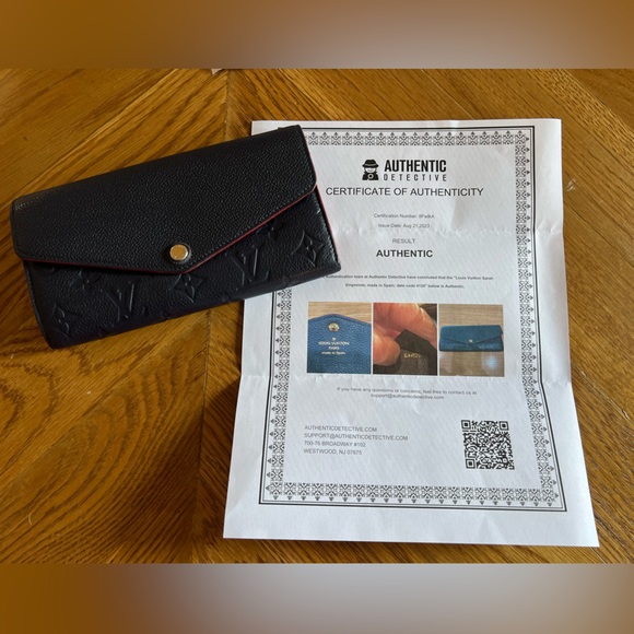 Louis Vuitton Sarah Wallet Empreinte - Picture 9 of 9
